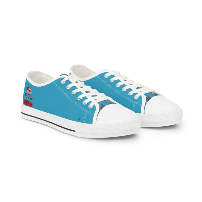 I Am – Men’s Surreal Eye Low-Top Canvas Sneakers – Turquoise Background