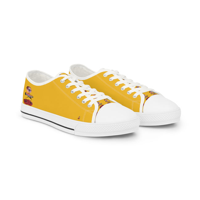 I Am – Men’s Surreal Eye Low-Top Canvas Sneakers – Golden Yellow Background