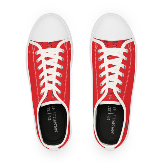I Am – Men’s Surreal Eye Low-Top Canvas Sneakers – Red Background