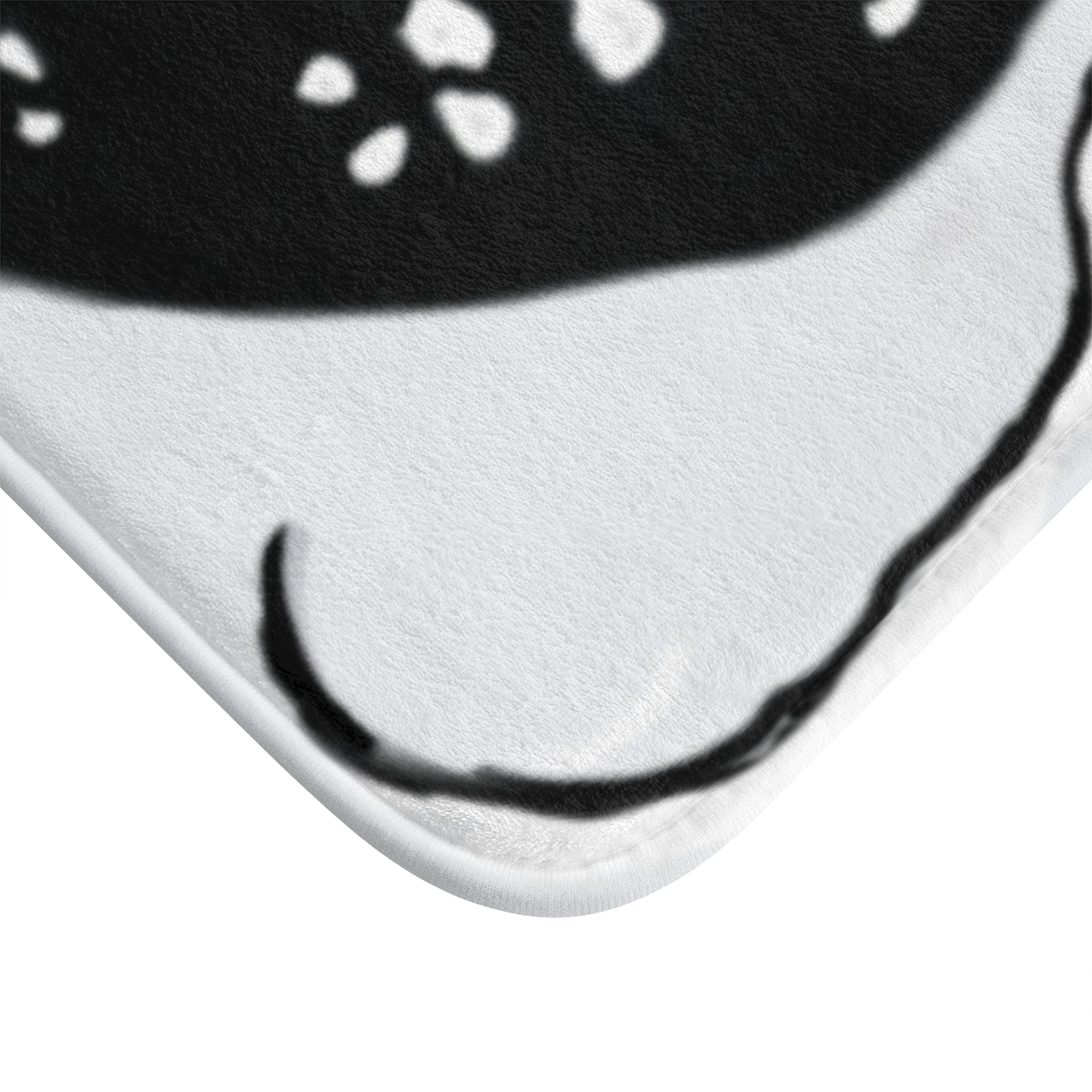 Black Line Bath Mat — Minimal Graphic Bathroom Rug (White Ground)