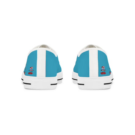 I Am – Men’s Surreal Eye Low-Top Canvas Sneakers – Turquoise Background