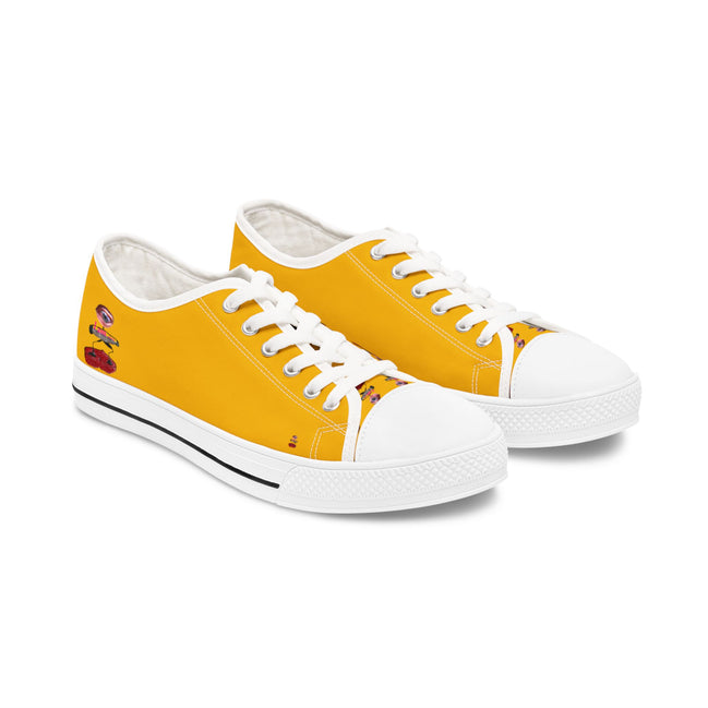 I Am – Women’s Surreal Eye Low-Top Canvas Sneakers – Golden Yellow Background