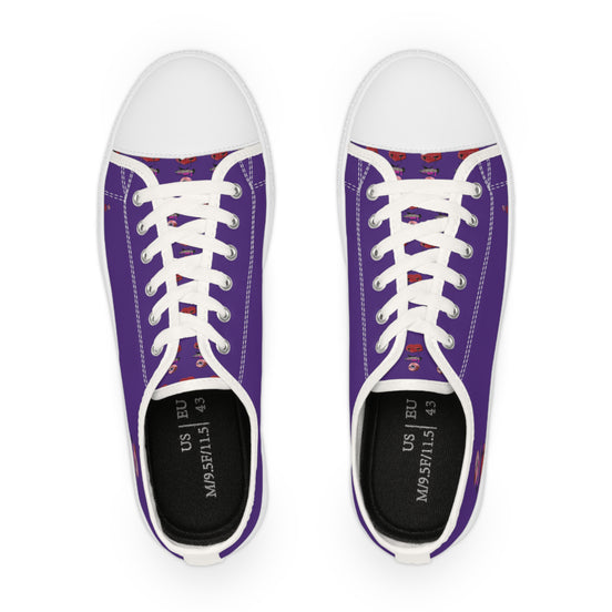 I Am – Men’s Surreal Eye Low-Top Canvas Sneakers – Dark Purple Background